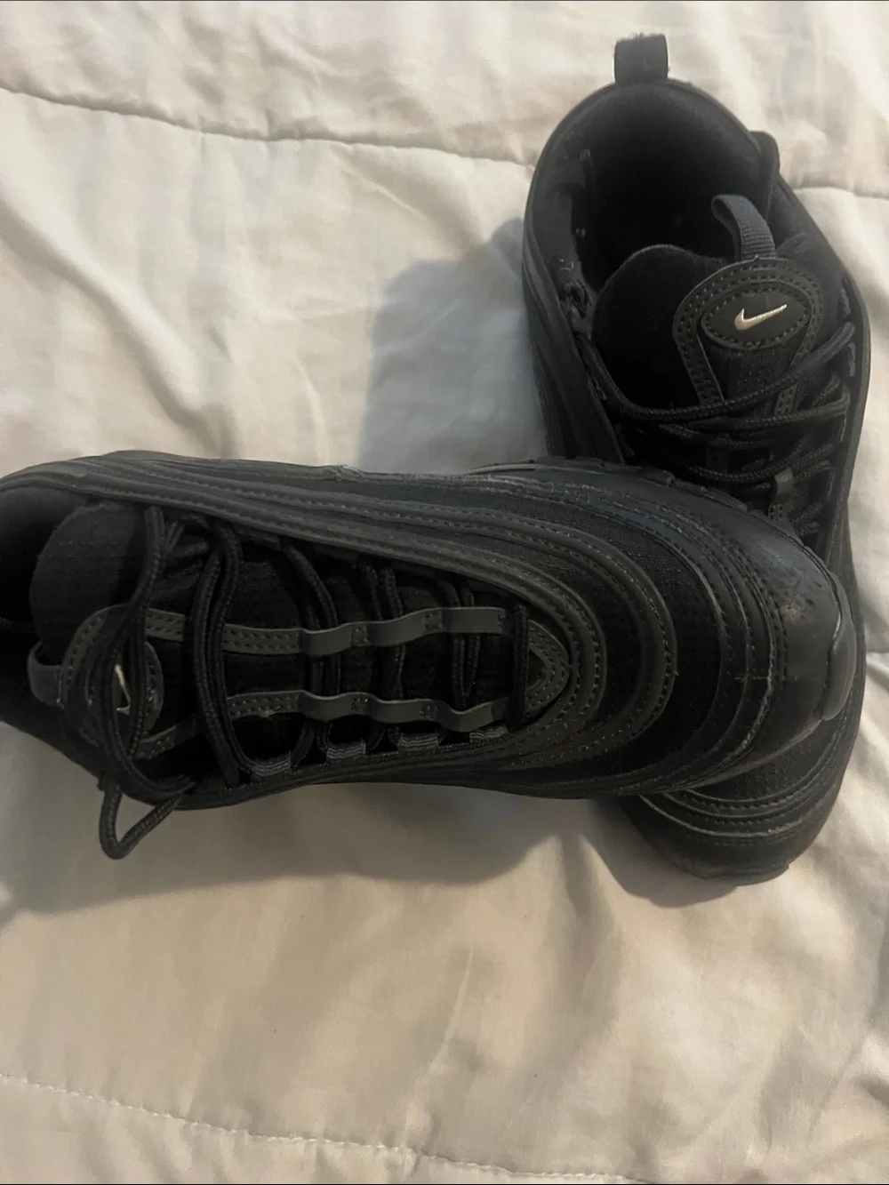 Nike Black Low-Top Athletic Sneakers